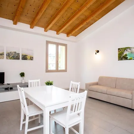 Apartman Dimora Mascagni - Goelba *